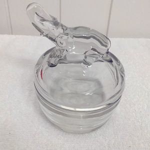 Jeanette Glass Clear Powder Jar with Elephant Lid Trinket Dish 1940s Vintage